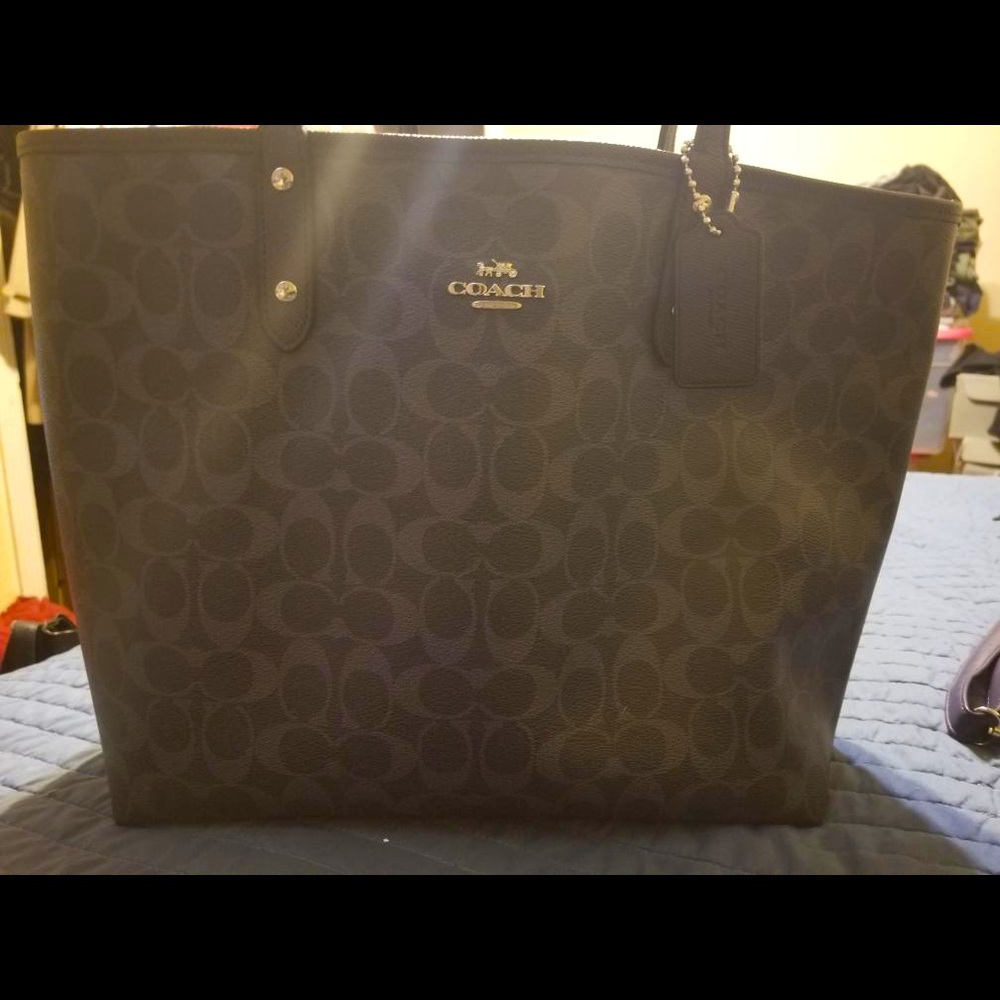 Reversible Tote